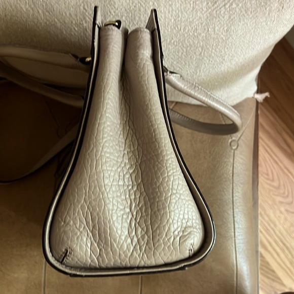 Kate Spade Perry Lane Romy Satchel/Crossbody - Picture 4 of 14